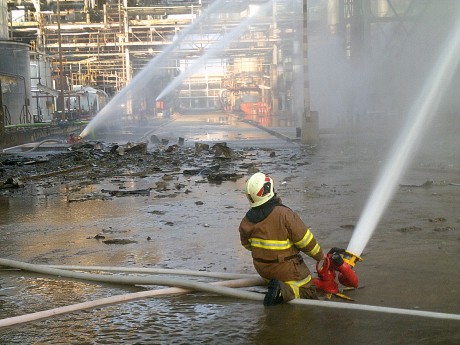 Požár v Chemičce v Litvínově 13.8 (16)