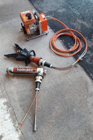 Vyprošťovací hydraulické nářadí Holmatro (1)