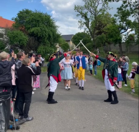 brána